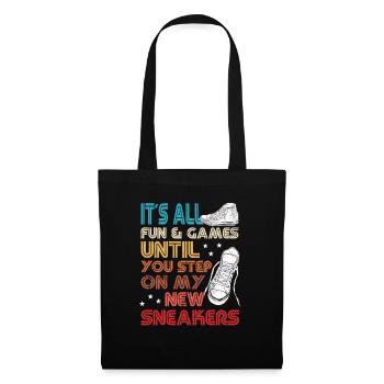 Fan de chaussures « Tu marches sur mes baskets » - Sac en tissu - noir - Devant