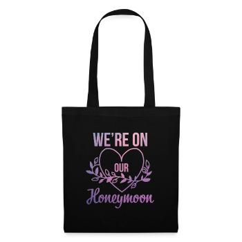 We`re on our Honeymoon Geschenk - Stoffbeutel - Schwarz - Vorne