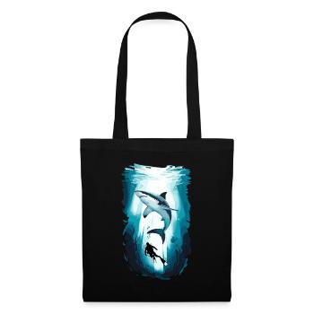 Underwater adventure with shark and diver - Tote Bag - black - Front