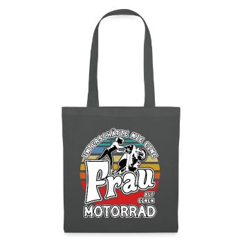 Unterschätze nie eine Frau auf einem Motorrad - Stoffbeutel - Graphite - Vorne