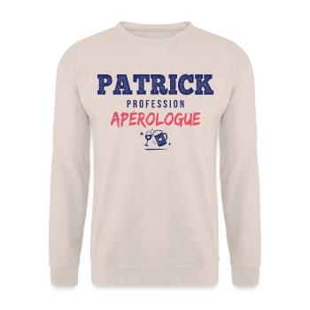 Patrick Aperologue – Humor Apéro - Unisex Pullover - Sand - Vorne - Alina (178cm) & Michal (187cm)