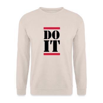 Do It - Unisex Sweatshirt - sand - Front - Alina (178cm) & Michal (187cm)