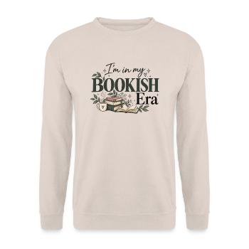 I'm in my bookish Era - Bücherliebe  - Unisex Pullover - Sand - Vorne - Alina (178cm) & Michal (187cm)