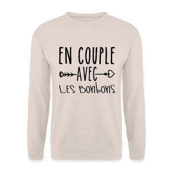 Couples with Candy, Gift Candy Fans - Unisex Sweatshirt - sand - Front - Alina (178cm) & Michal (187cm)