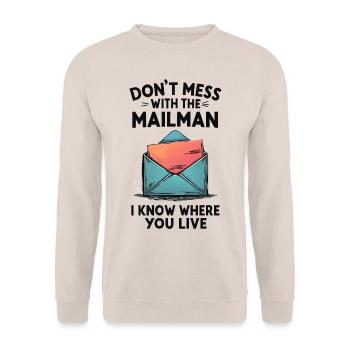 Lustiger Spruch für Postboten - Unisex Pullover - Sand - Vorne - Alina (178cm) & Michal (187cm)