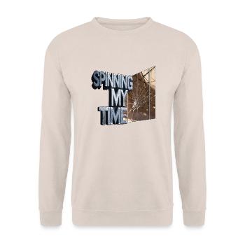 Ich drehe meine Zeit - Unisex Pullover - Sand - Vorne - Alina (178cm) & Michal (187cm)