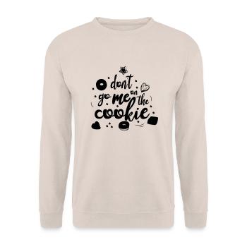 don´t go me on the cookie - Unisex Pullover - Sand - Vorne - Alina (178cm) & Michal (187cm)