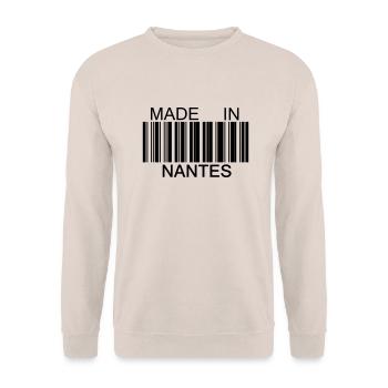 Made in Nantes 44 - Sweat-shirt Unisexe - sable - Devant - Alina (178cm) & Michal (187cm)