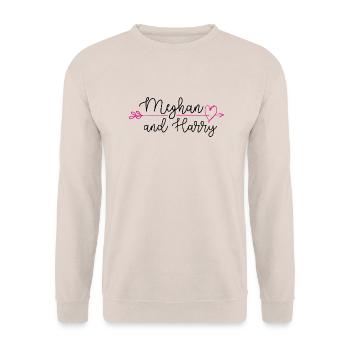 HT Royal Wedding Meghan Harry Arrow - Sweat-shirt Unisexe - sable - Devant - Alina (178cm) & Michal (187cm)