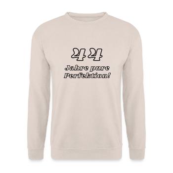 44 Jahre pure Perfektion - Geburtstag - Unisex Pullover - Sand - Vorne - Alina (178cm) & Michal (187cm)