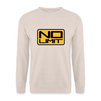 No Limit Shield - Unisex Pullover - Sand - Vorne - Alina (178cm) & Michal (187cm)