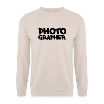 Photographer - Unisex Pullover - Sand - Vorne - Alina (178cm) & Michal (187cm)