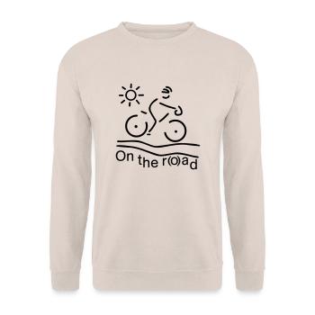 On the ro(a)d - Unisex Pullover - Sand - Vorne - Alina (178cm) & Michal (187cm)