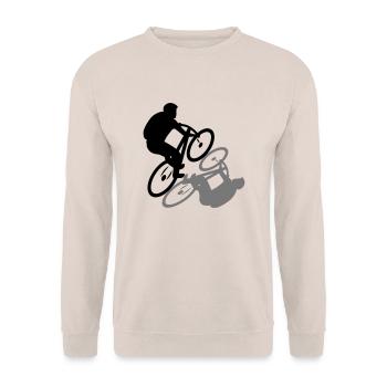 Mountainbiker fährt bergauf - Motiv einfärbbar! - Unisex Pullover - Sand - Vorne - Alina (178cm) & Michal (187cm)