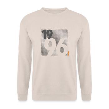 Made in 1996 Retro Modernist Design Birthday Gift - Unisex Sweatshirt - sand - Front - Alina (178cm) & Michal (187cm)