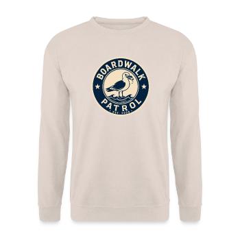 Boardwalk Patrol – Freche Möwe Küstenmotiv - Unisex Pullover - Sand - Vorne - Alina (178cm) & Michal (187cm)