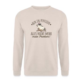 Pensionärin Schaf im Liegestuhl Abschied Pension - Unisex Pullover - Sand - Vorne - Alina (178cm) & Michal (187cm)