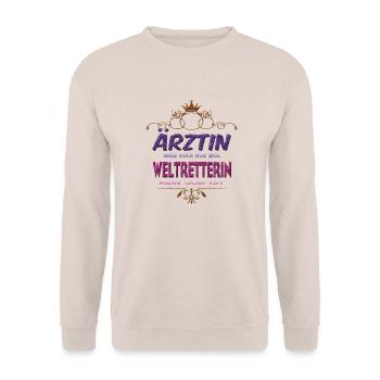 Ärztin Weltretterin - Unisex Pullover - Sand - Vorne - Alina (178cm) & Michal (187cm)