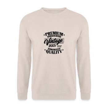 Vintage 2005 Geburtstag Sprüche - Unisex Pullover - Sand - Vorne - Alina (178cm) & Michal (187cm)