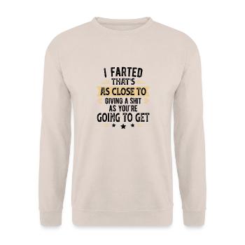 Ich liebe es, lustigen Witz zu furzen - Unisex Pullover - Sand - Vorne - Alina (178cm) & Michal (187cm)