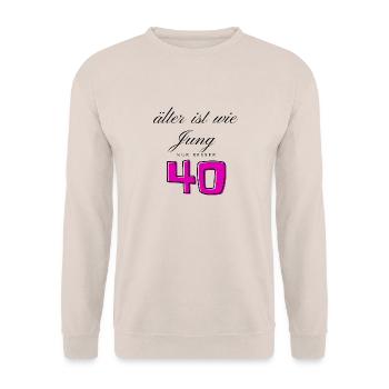 40. Geburtstag - Unisex Pullover - Sand - Vorne - Alina (178cm) & Michal (187cm)