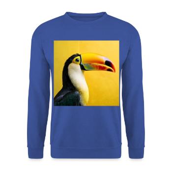 Tukan-Vogel auf tropischen gelben Hintergrundfarben - Unisex Pullover - Royalblau - Vorne - Alina (178cm) & Michal (187cm)