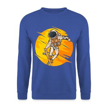Astronaut Skateboard Sprung - Unisex Pullover - Royalblau - Vorne - Alina (178cm) & Michal (187cm)