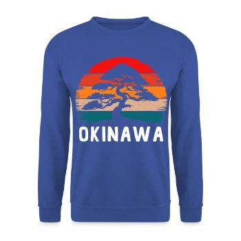 Okinawa Japan - Unisex Pullover - Royalblau - Vorne - Alina (178cm) & Michal (187cm)