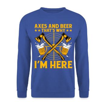 Axes and Beer that's why I'm Here - Unisex Pullover - Royalblau - Vorne - Alina (178cm) & Michal (187cm)
