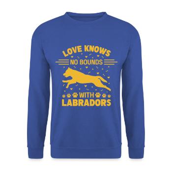 Love knows no bounds with Labradors - Unisex Sweatshirt - royal blue - Front - Alina (178cm) & Michal (187cm)