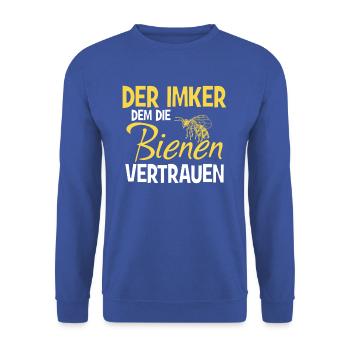 Der Imker dem die Bienen vertrauen - Unisex Pullover - Royalblau - Vorne - Alina (178cm) & Michal (187cm)