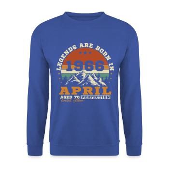 April 1966 Vintage-Geburtstagsgeschenk - Unisex Pullover - Royalblau - Vorne - Alina (178cm) & Michal (187cm)