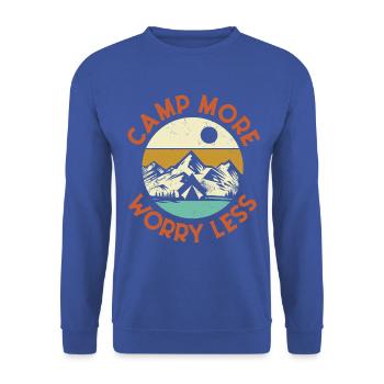 Camp More Feel Free – Nature Escape Vibes - Unisex Pullover - Royalblau - Vorne - Alina (178cm) & Michal (187cm)