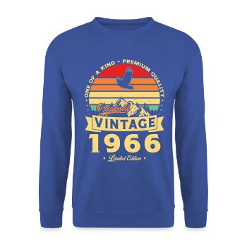 1966 Vintage Retro Geburtstagsgeschenk - Unisex Pullover - Royalblau - Vorne - Alina (178cm) & Michal (187cm)