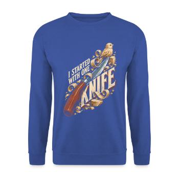 Holzschnitzerei Schnitzen Holzschnitzen - Unisex Pullover - Royalblau - Vorne - Alina (178cm) & Michal (187cm)