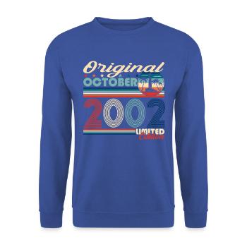 October Vintage 2002 20th Birthday Gift - Unisex Sweatshirt - royal blue - Front - Alina (178cm) & Michal (187cm)