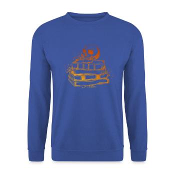 Schädel auf Büchern - Dark Academia - Unisex Pullover - Royalblau - Vorne - Alina (178cm) & Michal (187cm)