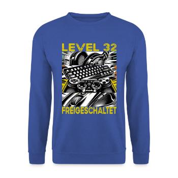 Geburtstag Level 32 freigeschaltet Gaming & Zocker - Unisex Pullover - Royalblau - Vorne - Alina (178cm) & Michal (187cm)