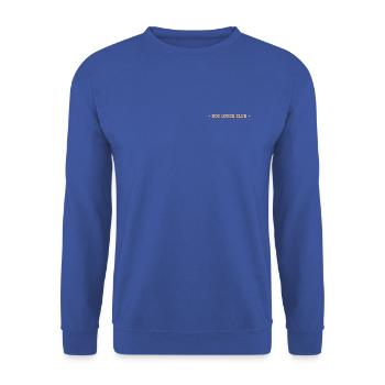 Dog Lover Club – Brustprint College Schrift - Unisex Pullover - Royalblau - Vorne - Alina (178cm) & Michal (187cm)