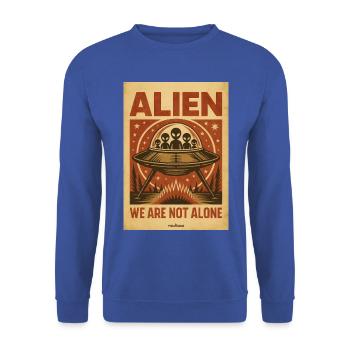 Außerirdische UFO Vintage Poster - Unisex Pullover - Royalblau - Vorne - Alina (178cm) & Michal (187cm)