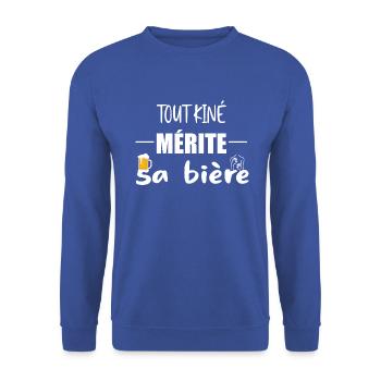 Tout kiné mérite sa bière t-shirt homme - Sweat-shirt Unisexe - bleu royal - Devant - Alina (178cm) & Michal (187cm)
