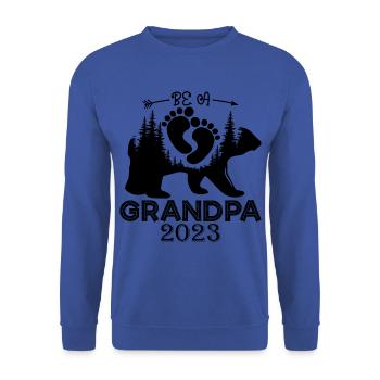 Werdender Opa 2023, 2023 werde ich Opa, 2023 Opa - Unisex Pullover - Royalblau - Vorne - Alina (178cm) & Michal (187cm)