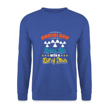 Radiology living life with a bit of flair - Unisex Pullover - Royalblau - Vorne - Alina (178cm) & Michal (187cm)