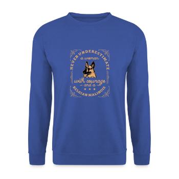 Ne sous-estimez jamais une femme avec du courage et un - Sweat-shirt Unisexe - bleu royal - Devant - Alina (178cm) & Michal (187cm)