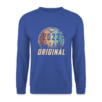 Vintage December 2022 2 Year Anniversary Gift - Unisex Sweatshirt - royal blue - Front - Alina (178cm) & Michal (187cm)