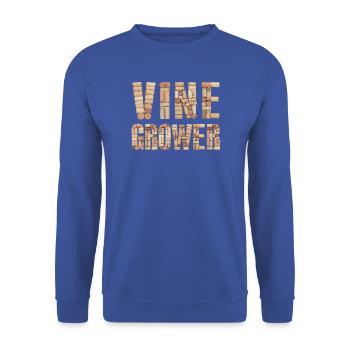Vine Grower – Natural Cork Typography - Unisex Pullover - Royalblau - Vorne - Alina (178cm) & Michal (187cm)