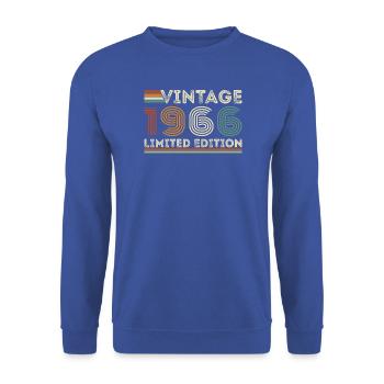 1966 Vintage Retro Geburtstagsgeschenk - Unisex Pullover - Royalblau - Vorne - Alina (178cm) & Michal (187cm)