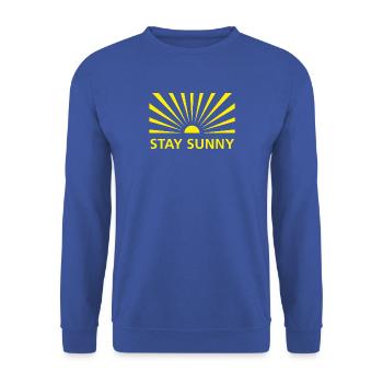 STAY SUNNY - Unisex Pullover - Royalblau - Vorne - Alina (178cm) & Michal (187cm)