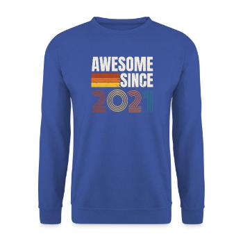 Großartig seit 2021 Retro Vintage Geburtstag - Unisex Pullover - Royalblau - Vorne - Alina (178cm) & Michal (187cm)