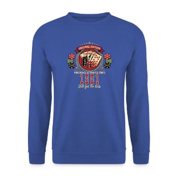 Poker T-Shirt 1961 Geburtstag, Poker Legende Shirt - Unisex Pullover - Royalblau - Vorne - Alina (178cm) & Michal (187cm)